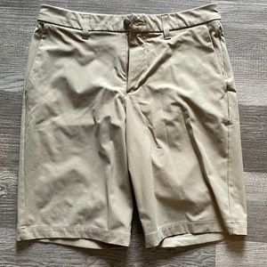 Commission Classic-Fit Short 9" 
Oxford